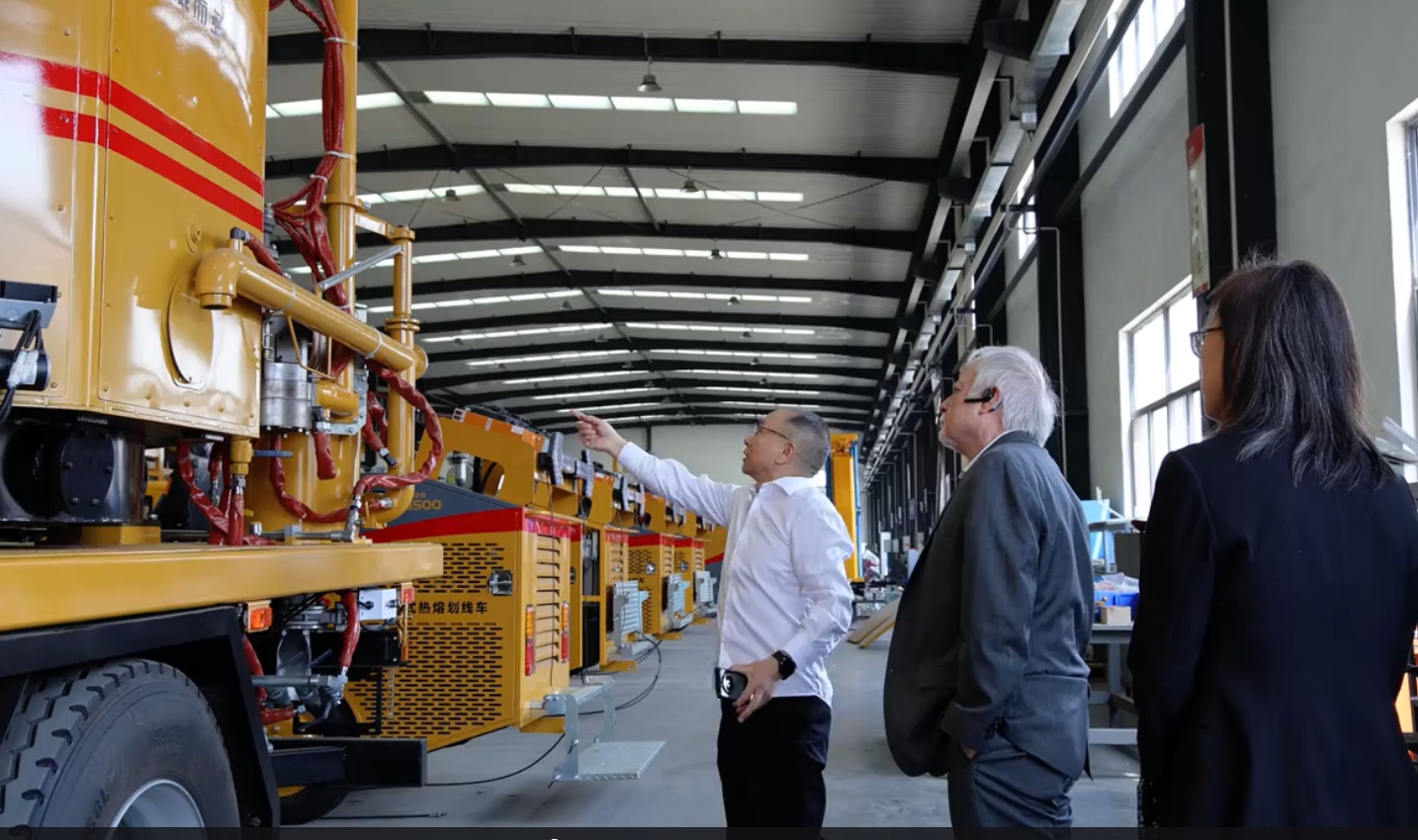 1744353858331561.png 美国客户3.png